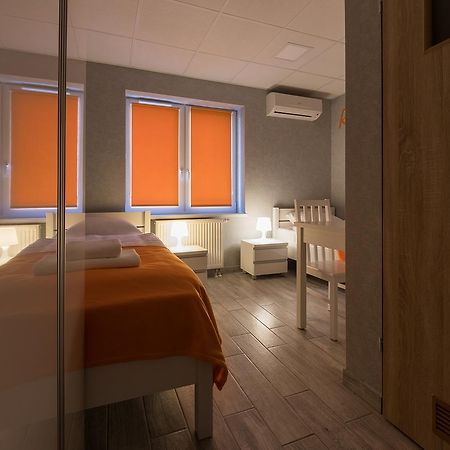 Racibórz Dom Sportowca Bed & Breakfast エクステリア 写真