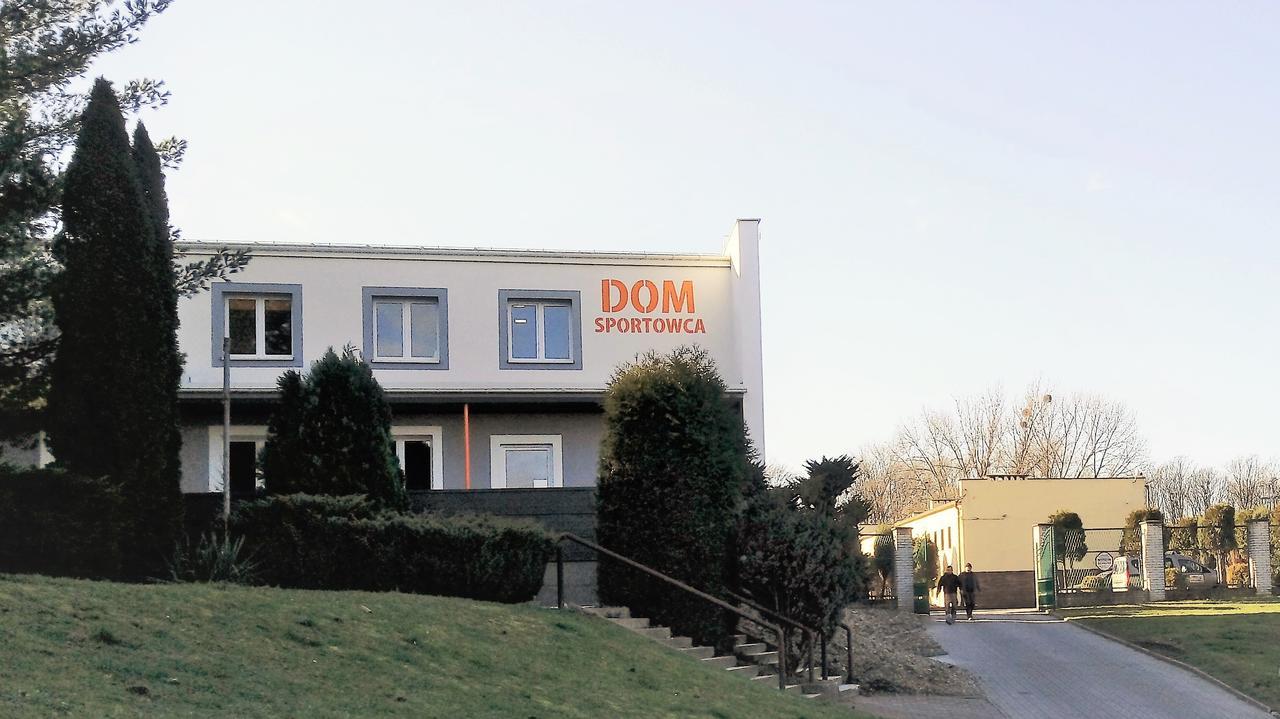 Racibórz Dom Sportowca Bed & Breakfast エクステリア 写真